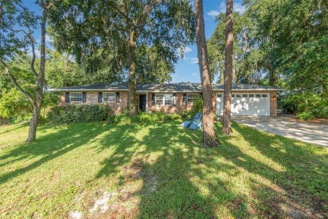 Casa en venta en Clermont, Florida, 3 dormitorios, 160.81 m2 № 1884885 - foto 1
