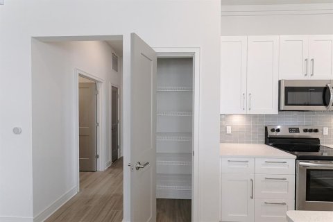 Townhouse in Sarasota, Florida 3 bedrooms, 159.05 sq.m. № 1832191 - photo 4