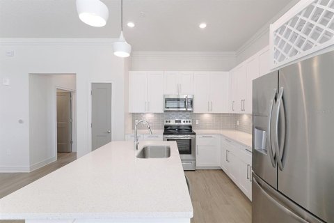 Townhouse in Sarasota, Florida 3 bedrooms, 159.05 sq.m. № 1832191 - photo 5