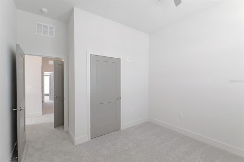 Townhouse in Sarasota, Florida 3 bedrooms, 159.05 sq.m. № 1832191 - photo 18
