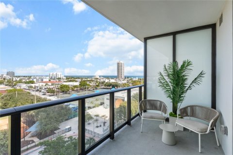 Condominio en alquiler en Miami Beach, Florida, 1 dormitorio, 43.29 m2 № 1988784 - foto 3