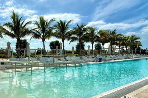 Condominio en alquiler en Miami Beach, Florida, 1 dormitorio, 43.29 m2 № 1988784 - foto 16