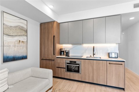 Condominio en alquiler en Miami Beach, Florida, 1 dormitorio, 43.29 m2 № 1988784 - foto 5