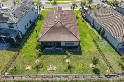 Casa en venta en Kissimmee, Florida, 3 dormitorios, 190.45 m2 № 2141409 - foto 6