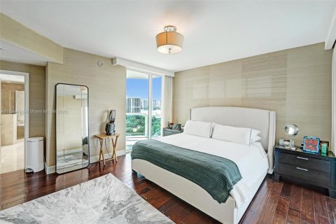 Condominio en venta en Aventura, Florida, 3 dormitorios, 169.55 m2 № 1947481 - foto 19