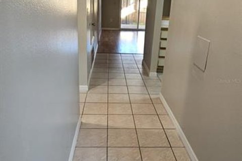 Condo in Kissimmee, Florida, 2 bedrooms № 2208230 - photo 11