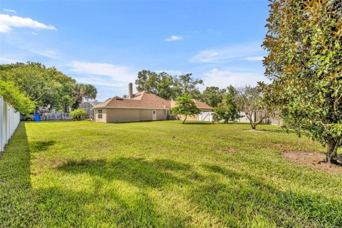 House in Sanford, Florida 4 bedrooms, 256.69 sq.m. № 1913704 - photo 4