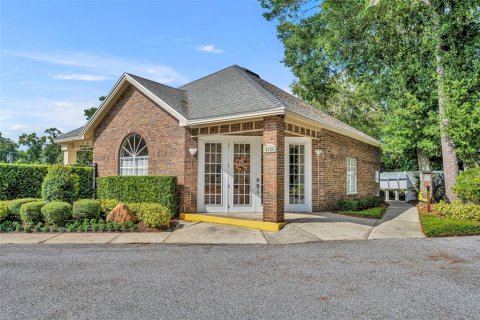 House in Sanford, Florida 4 bedrooms, 256.69 sq.m. № 1913704 - photo 29