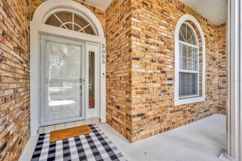 House in Sanford, Florida 4 bedrooms, 256.69 sq.m. № 1913704 - photo 2