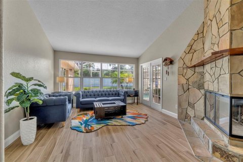 House in Sanford, Florida 4 bedrooms, 256.69 sq.m. № 1913704 - photo 6