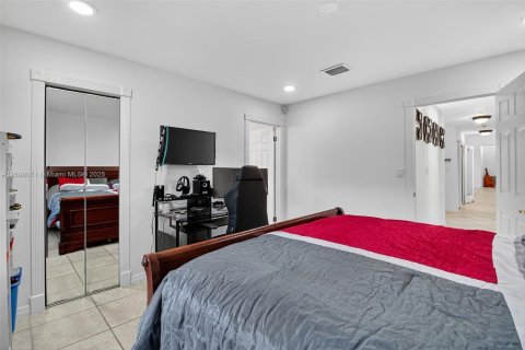 Casa en venta en Palmetto Bay, Florida, 5 dormitorios, 304.91 m2 № 2060094 - foto 29