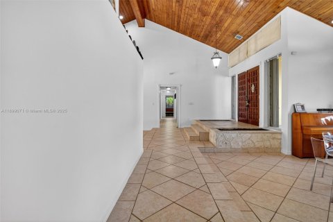 Casa en venta en Palmetto Bay, Florida, 5 dormitorios, 304.91 m2 № 2060094 - foto 10