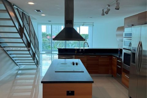 Condominio en venta en Aventura, Florida, 2 dormitorios, 144.18 m2 № 2088574 - foto 14