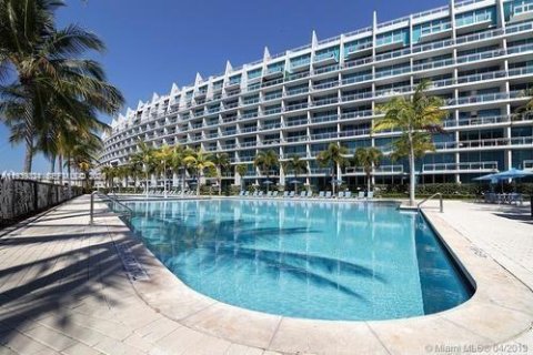 Condominio en Aventura, Florida, 2 dormitorios № 2088574