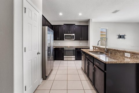 Casa en alquiler en Groveland, Florida, 4 dormitorios, 171.31 m2 № 1902242 - foto 13