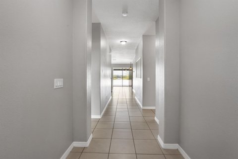 Casa en alquiler en Groveland, Florida, 4 dormitorios, 171.31 m2 № 1902242 - foto 3