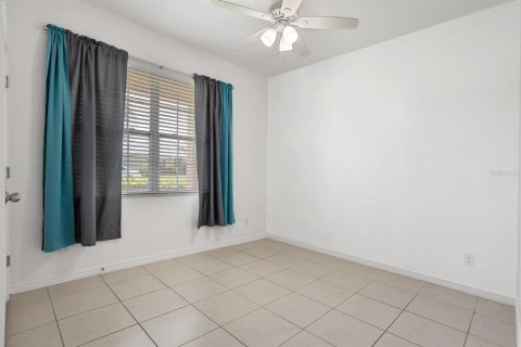 Casa en alquiler en Groveland, Florida, 4 dormitorios, 171.31 m2 № 1902242 - foto 4