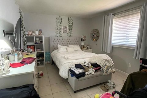 Immobilier commercial à vendre à Miami, Floride: 255.67 m2 № 2002684 - photo 20