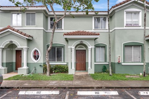 Condominio en venta en Homestead, Florida, 3 dormitorios, 120.96 m2 № 2013202 - foto 2