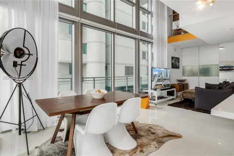 Condominio en venta en Miami, Florida, 2 dormitorios, 130.53 m2 № 2075451 - foto 6