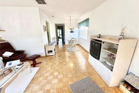 Купить виллу или дом в Клируотер, Флорида 3 комнаты, 55.09м2, № 2155673 - фото 5