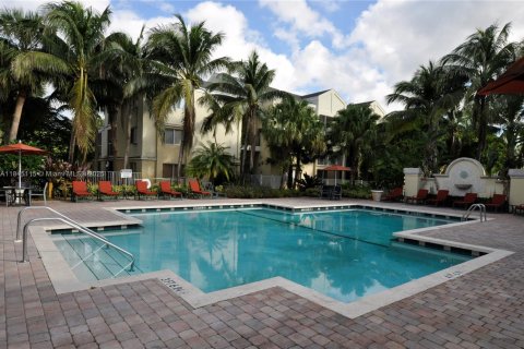 Condo in Tamarac, Florida, 1 bedroom  № 1840924 - photo 18