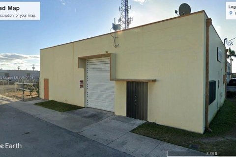 Oficina en alquiler en Homestead, Florida № 940987 - foto 1
