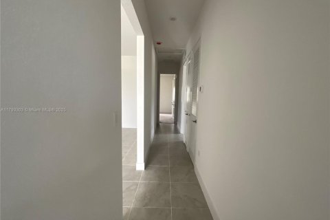 House in Homestead, Florida 4 bedrooms № 1689381 - photo 11