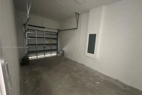 House in Homestead, Florida 4 bedrooms № 1689381 - photo 18