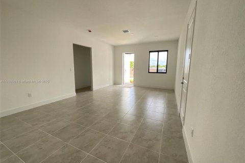House in Homestead, Florida 4 bedrooms № 1689381 - photo 8