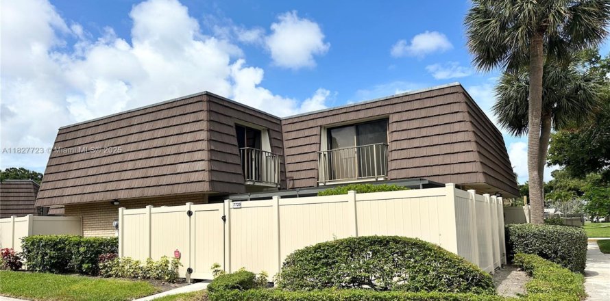 Touwnhouse à West Palm Beach, Floride 2 chambres, 114.83 m2 № 1799040