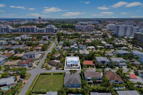 House in Boca Raton, Florida 6 bedrooms, 533.54 sq.m. № 1887873 - photo 7