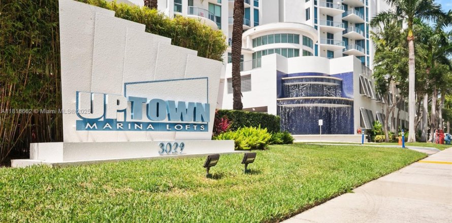 Condo in Aventura, Florida, 3 bedrooms  № 1776092
