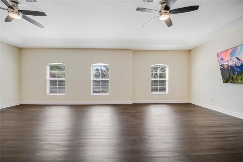 House in Orlando, Florida 4 bedrooms, 413.6 sq.m. № 2207773 - photo 21