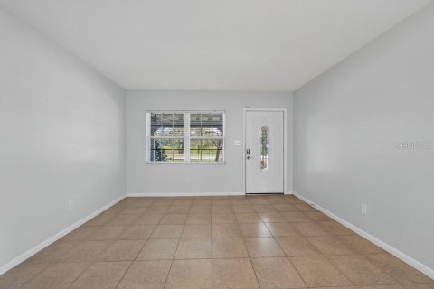 Villa ou maison à vendre à Tampa, Floride: 3 chambres, 177.16 m2 № 2416570 - photo 9