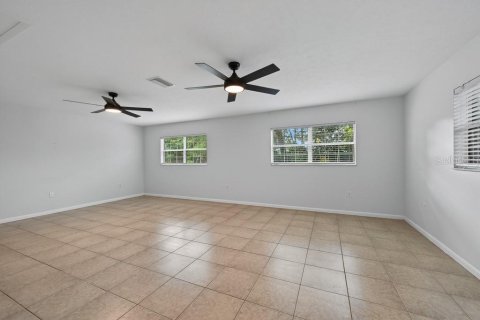 Villa ou maison à vendre à Tampa, Floride: 3 chambres, 177.16 m2 № 2416570 - photo 29