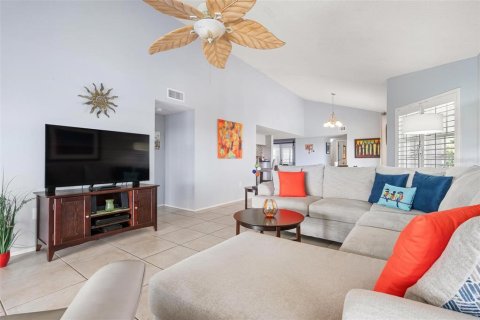 Copropriété à vendre à Bradenton, Floride: 3 chambres, 173.36 m2 № 1886118 - photo 12