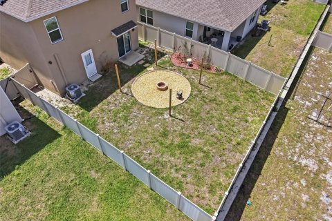 House in Davenport, Florida 5 bedrooms, 234.3 sq.m. № 2197911 - photo 3