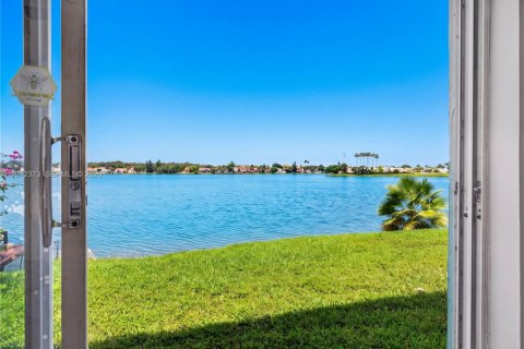 Casa en venta en Margate, Florida, 3 dormitorios, 139.35 m2 № 2305485 - foto 25
