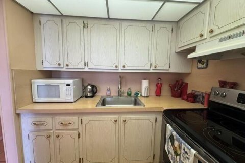 Купить кондоминиум в Уэст-Палм-Бич, Флорида 3 комнаты, 52.95м2, № 2259805 - фото 13