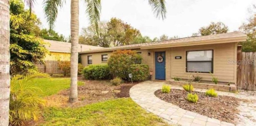 Villa ou maison à Tampa, Floride 3 chambres, 129.13 m2 № 1913440
