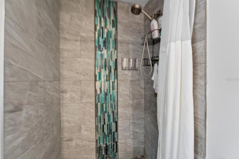 Купить виллу или дом в Сент-Питерсберг, Флорида 4 комнаты, 112.04м2, № 2142094 - фото 30