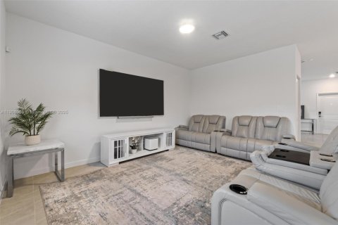 House in Homestead, Florida 5 bedrooms, 245.26 sq.m. № 2081994 - photo 16