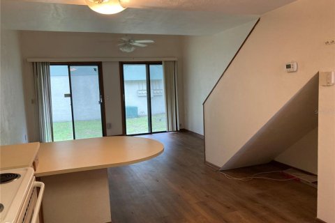 Condominio en alquiler en Gainesville, Florida, 1 dormitorio, 69.68 m2 № 1869207 - foto 4