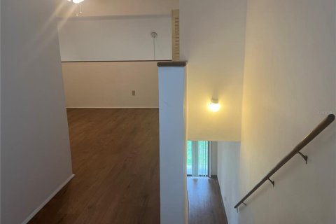 Condominio en alquiler en Gainesville, Florida, 1 dormitorio, 69.68 m2 № 1869207 - foto 18