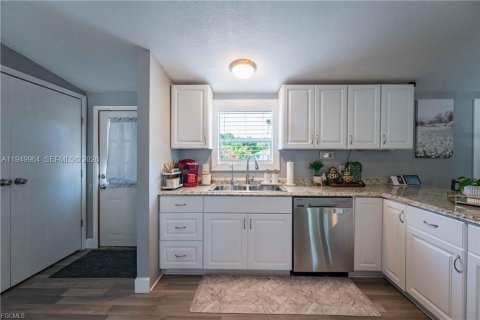 Casa en venta en LaBelle, Florida, 3 dormitorios, 130.43 m2 № 2006142 - foto 19