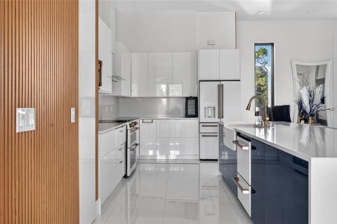Villa ou maison à vendre à Orlando, Floride: 5 chambres, 367.34 m2 № 2304409 - photo 13