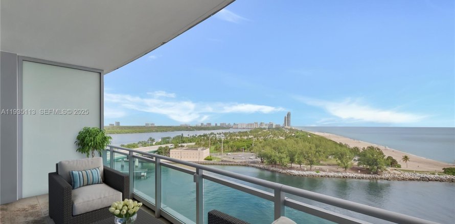 Condo à Bal Harbour, Floride, 3 chambres  № 1994215