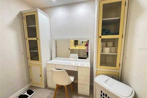 Villa ou maison à louer à Sarasota, Floride: 2 chambres, 128.39 m2 № 2104996 - photo 13