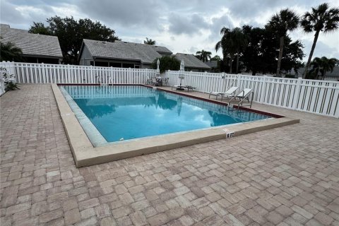 Villa ou maison à louer à Sarasota, Floride: 2 chambres, 128.39 m2 № 2104996 - photo 17